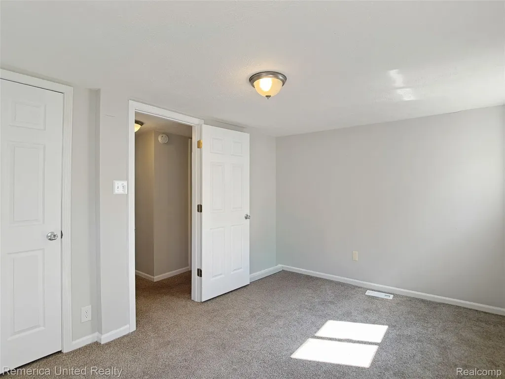 16431 Oak Hill Drive Argentine Township MI 48430