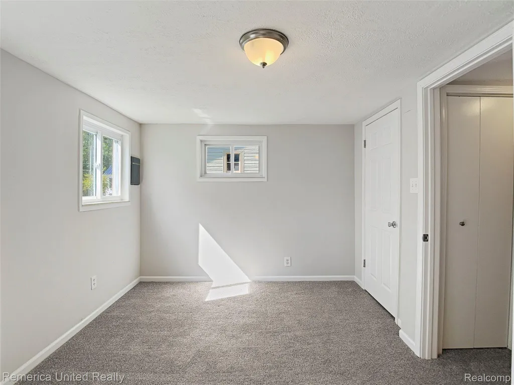 16431 Oak Hill Drive Argentine Township MI 48430