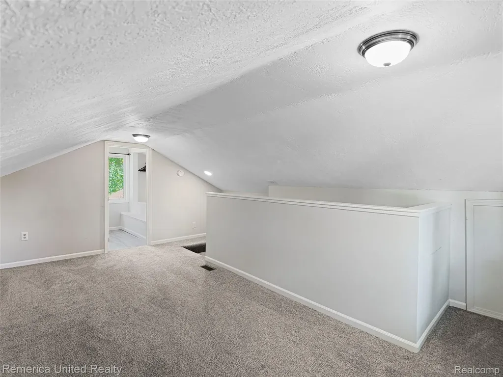 16431 Oak Hill Drive Argentine Township MI 48430