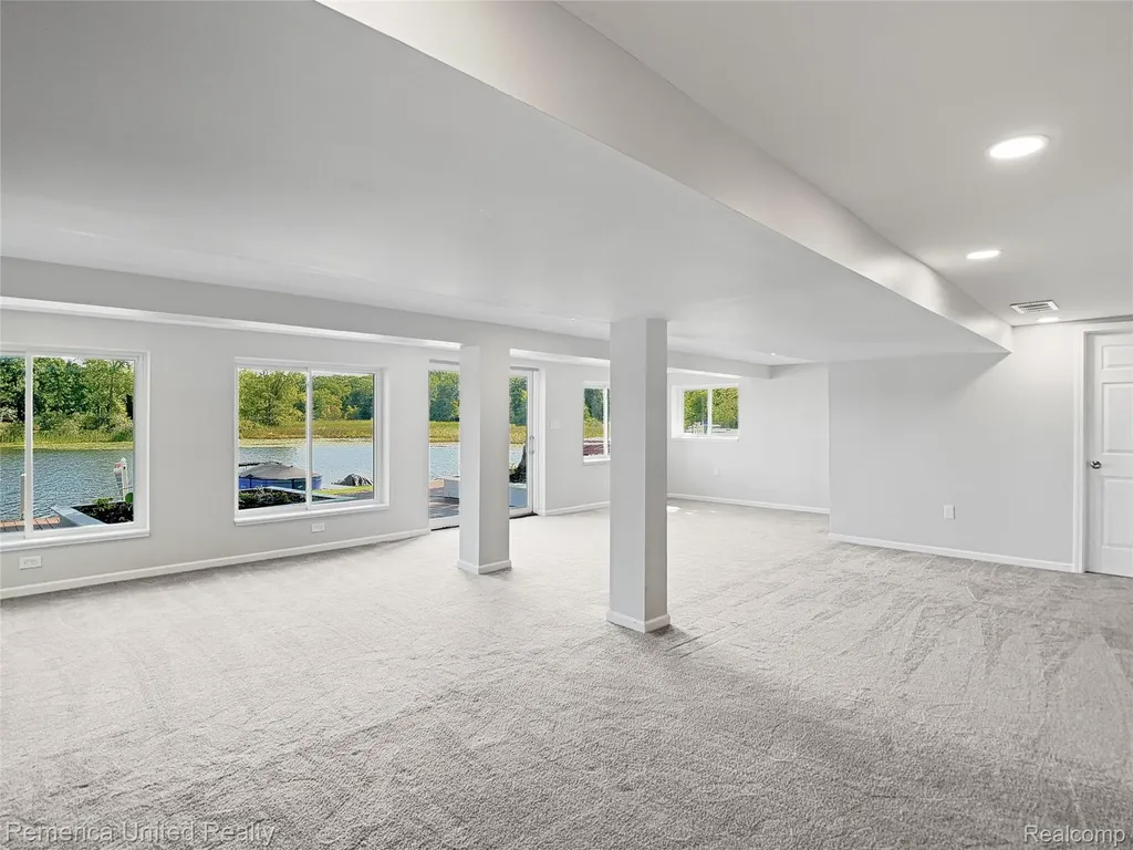 16431 Oak Hill Drive Argentine Township MI 48430