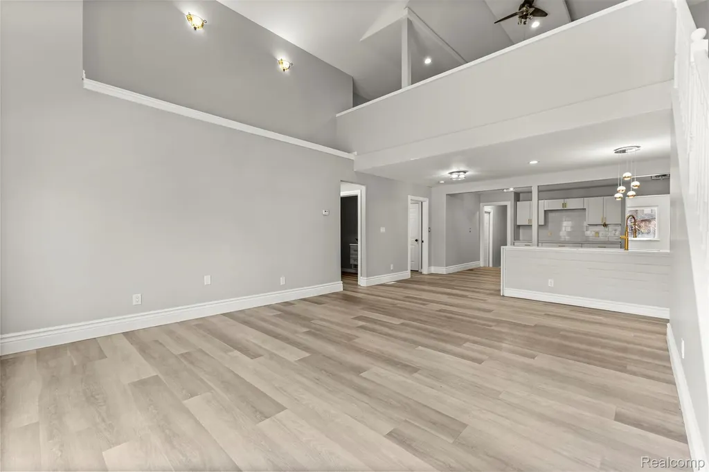 29940 Bock Street Garden City City MI 48135