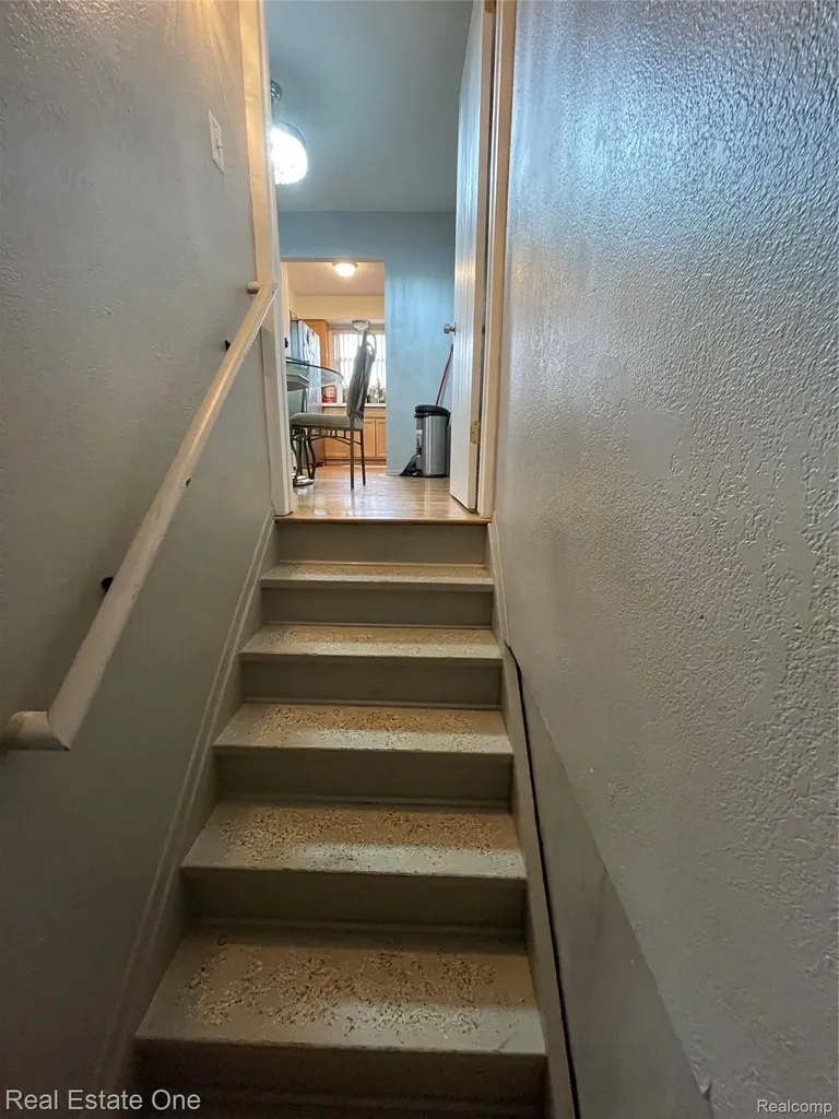 24738 Cashmere Court Southfield City MI 48033