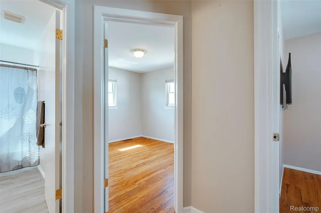 29038 Springstead Street Gibraltar City MI 48173