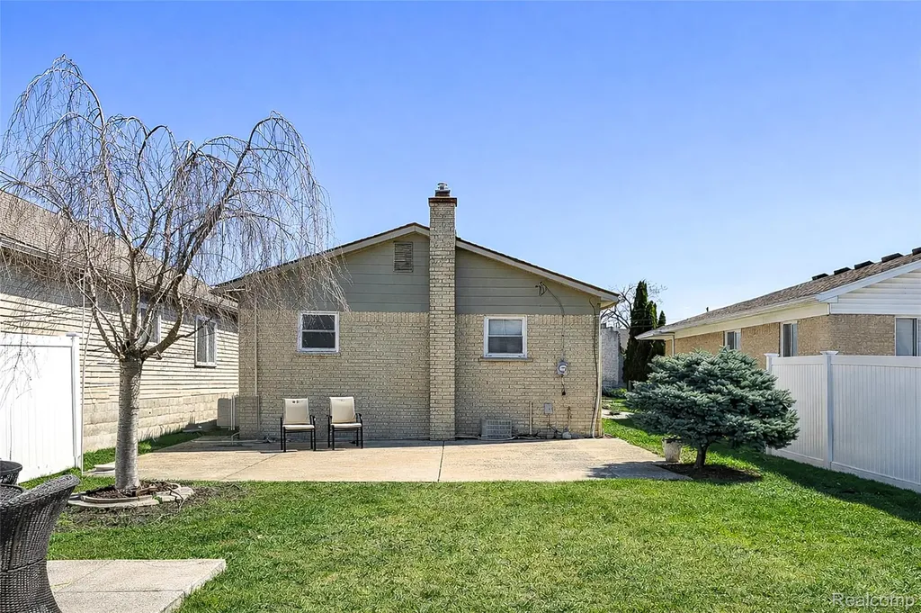 29038 Springstead Street Gibraltar City MI 48173