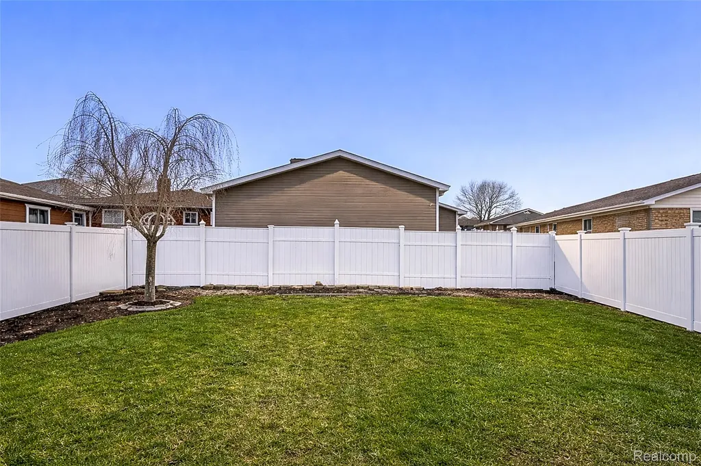 29038 Springstead Street Gibraltar City MI 48173