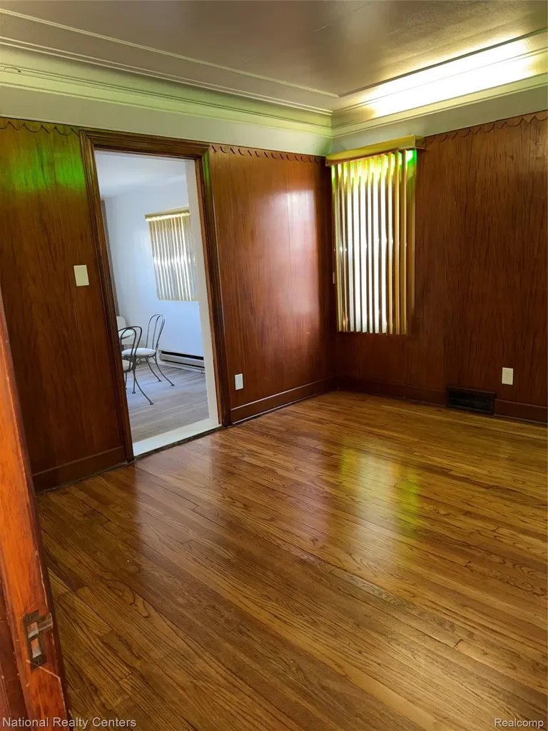 18400 Woodingham Drive Detroit City MI 48221