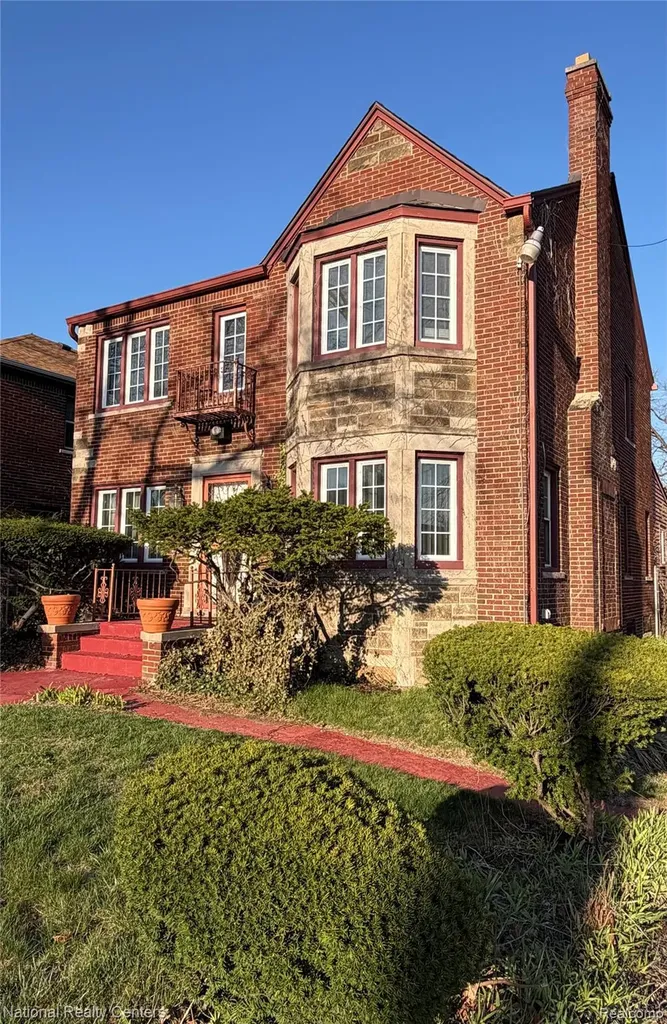 18400 Woodingham Drive Detroit City MI 48221