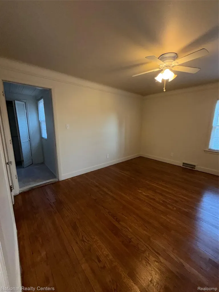18400 Woodingham Drive Detroit City MI 48221
