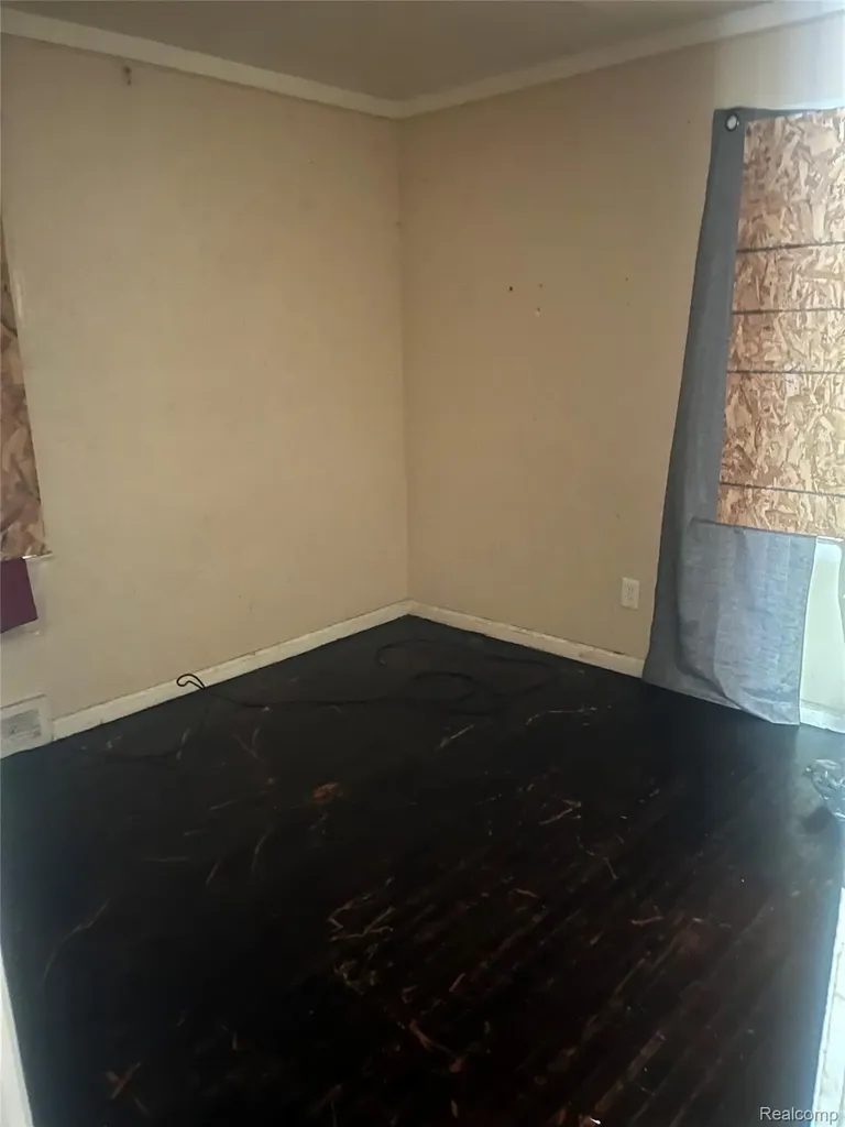 19338 Waltham Street Detroit City MI 48205
