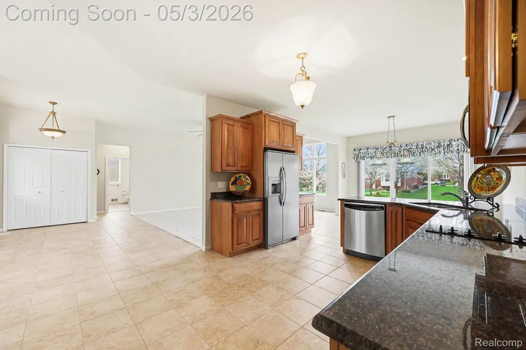 13823 Blue Beech Lane Shelby Charter Township MI 48315