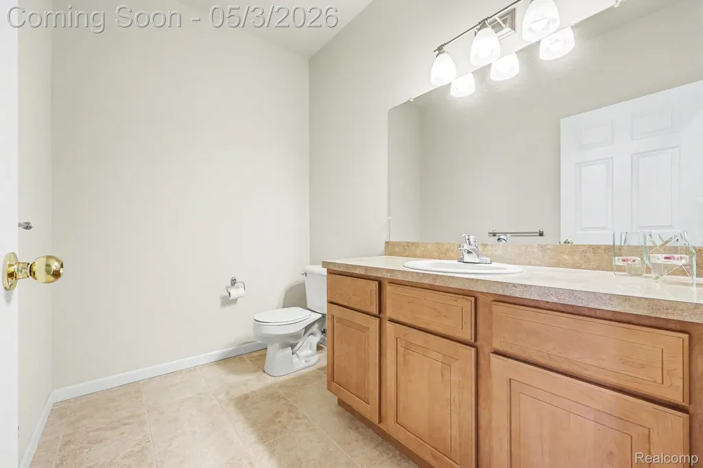 13823 Blue Beech Lane Shelby Charter Township MI 48315