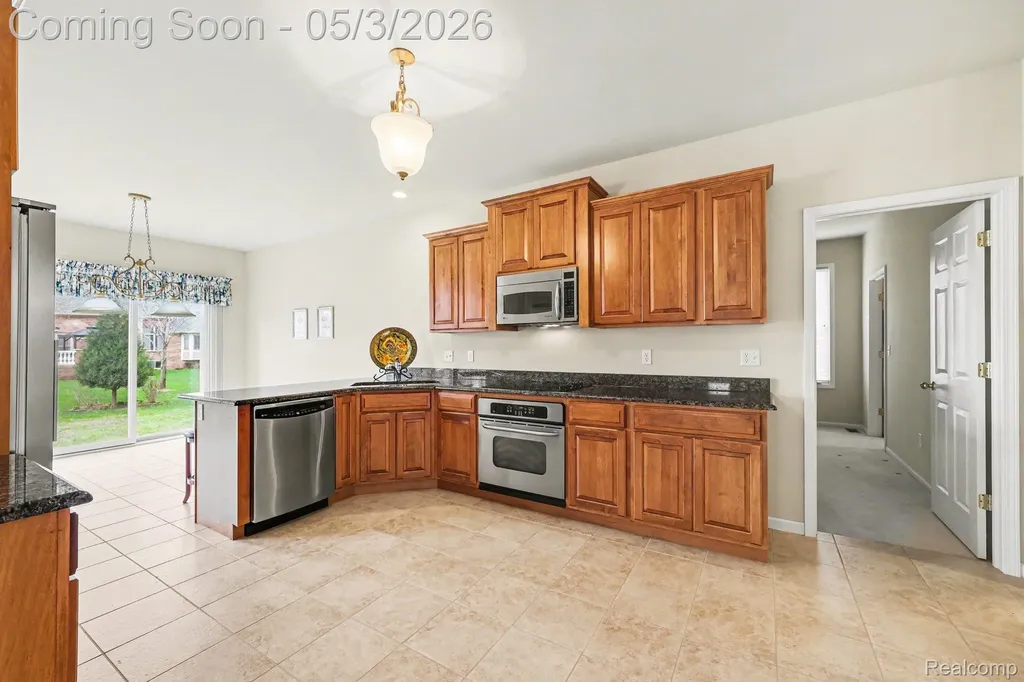 13823 Blue Beech Lane Shelby Charter Township MI 48315