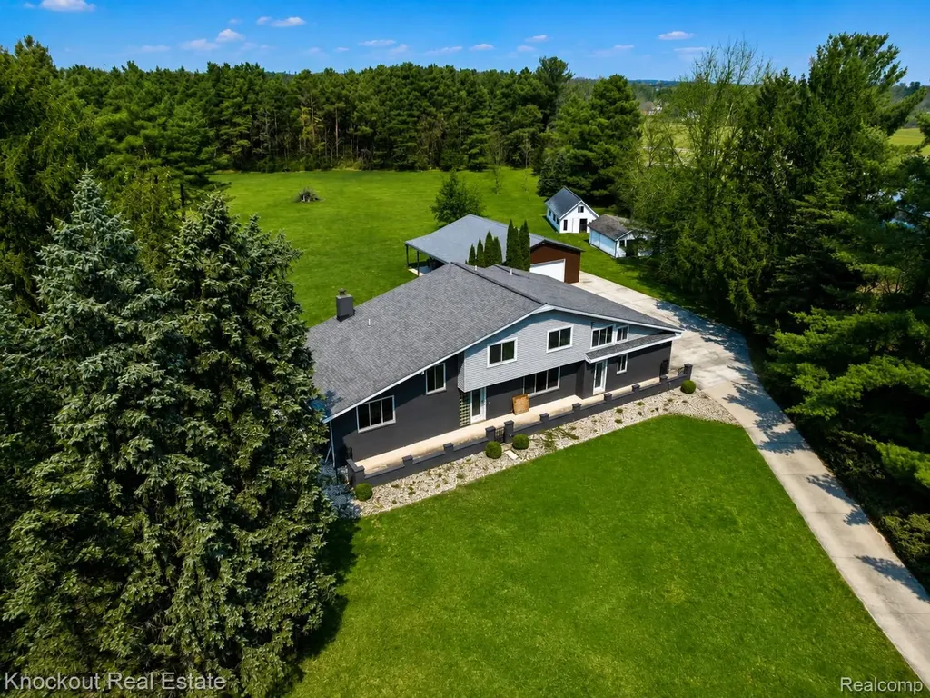 9239 Lange Road Birch Run Township MI 48415