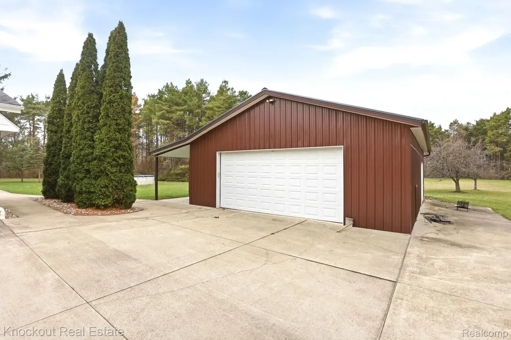 9239 Lange Road Birch Run Township MI 48415
