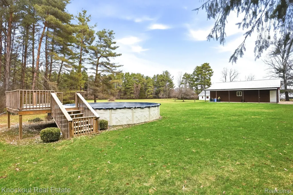9239 Lange Road Birch Run Township MI 48415