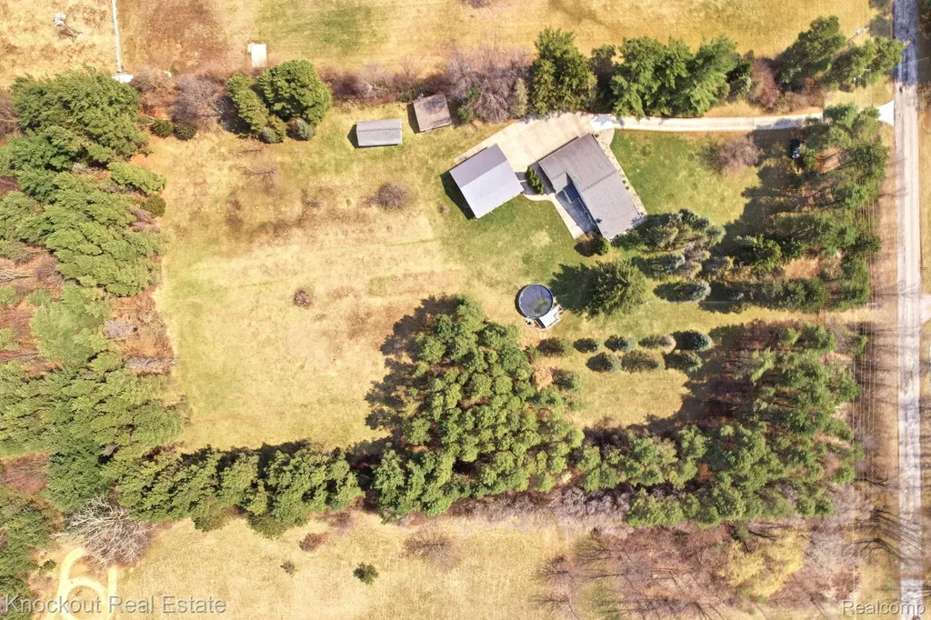 9239 Lange Road Birch Run Township MI 48415