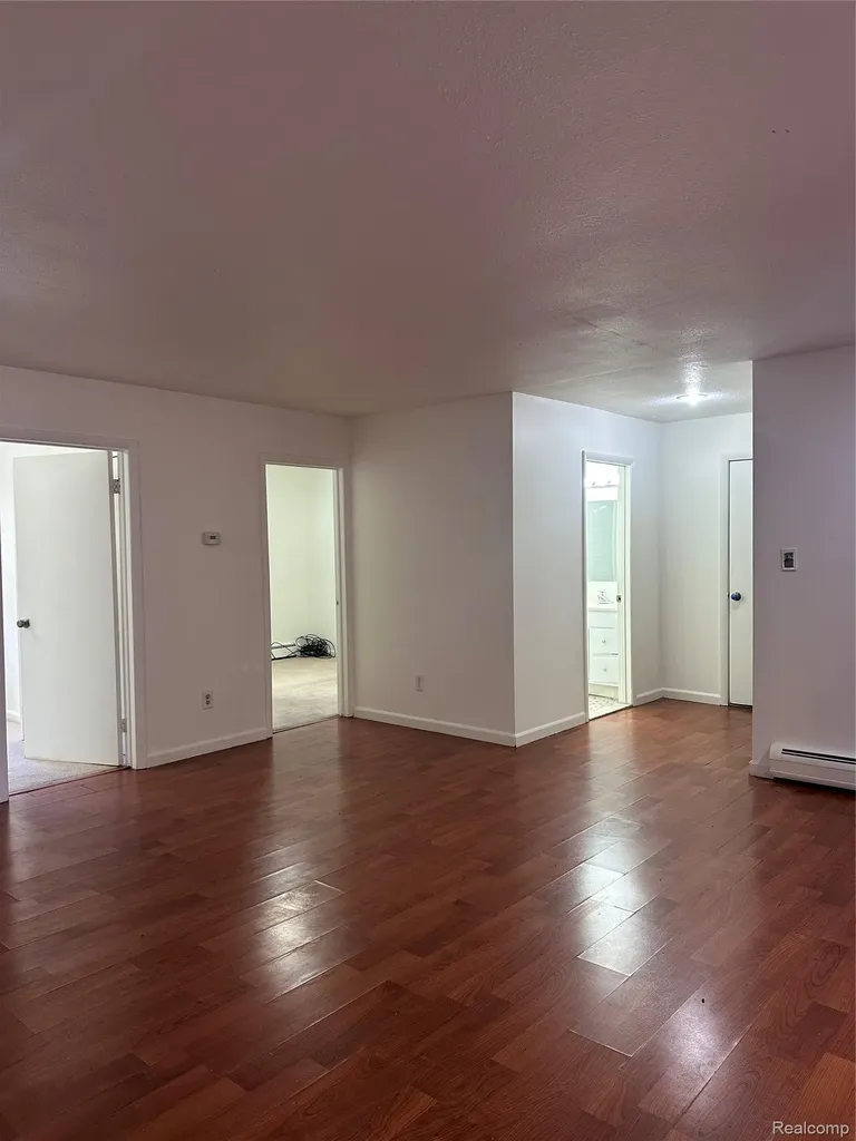 7421 Heather Heath West Bloomfield Charter Township MI 48322
