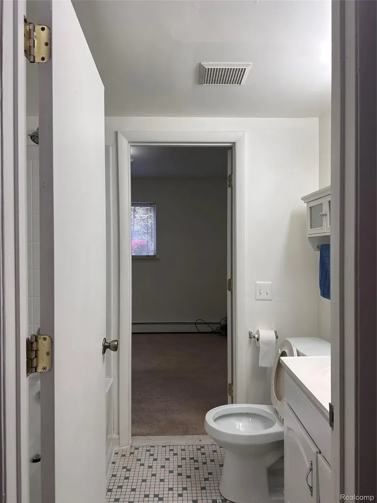 7421 Heather Heath West Bloomfield Charter Township MI 48322