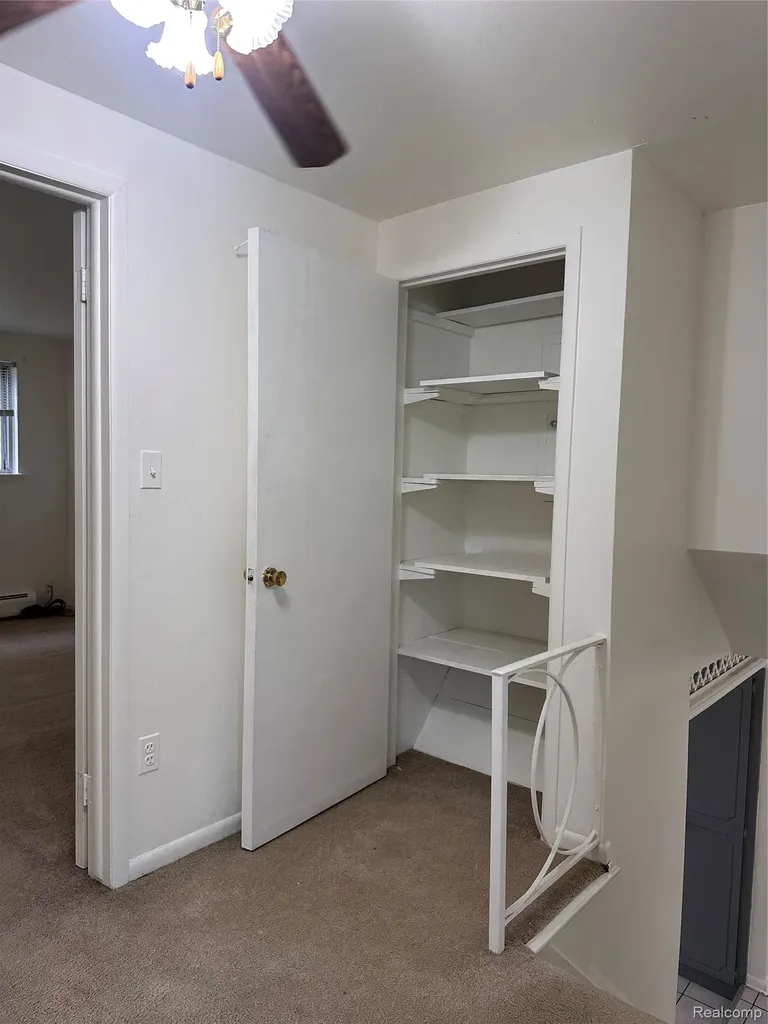 7421 Heather Heath West Bloomfield Charter Township MI 48322