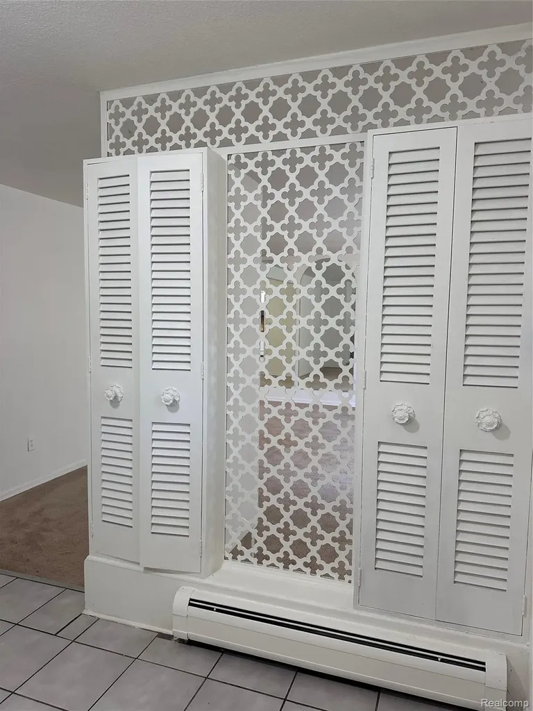 7421 Heather Heath West Bloomfield Charter Township MI 48322