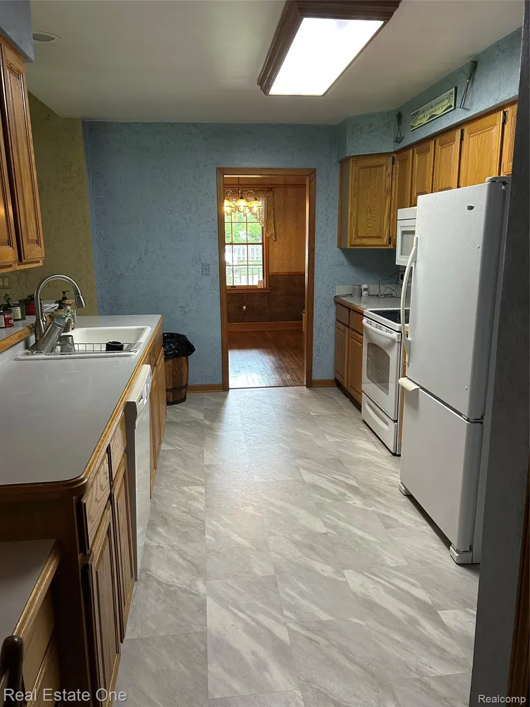 11030 Marshall Road Green Oak Township MI 48178