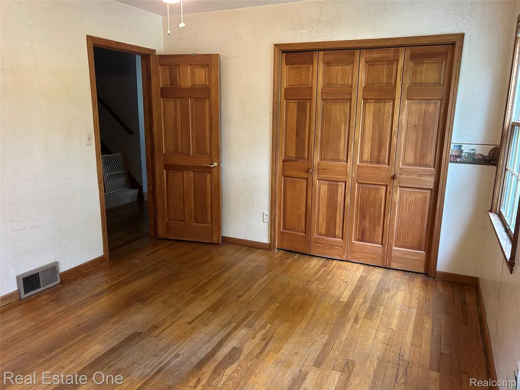 11030 Marshall Road Green Oak Township MI 48178