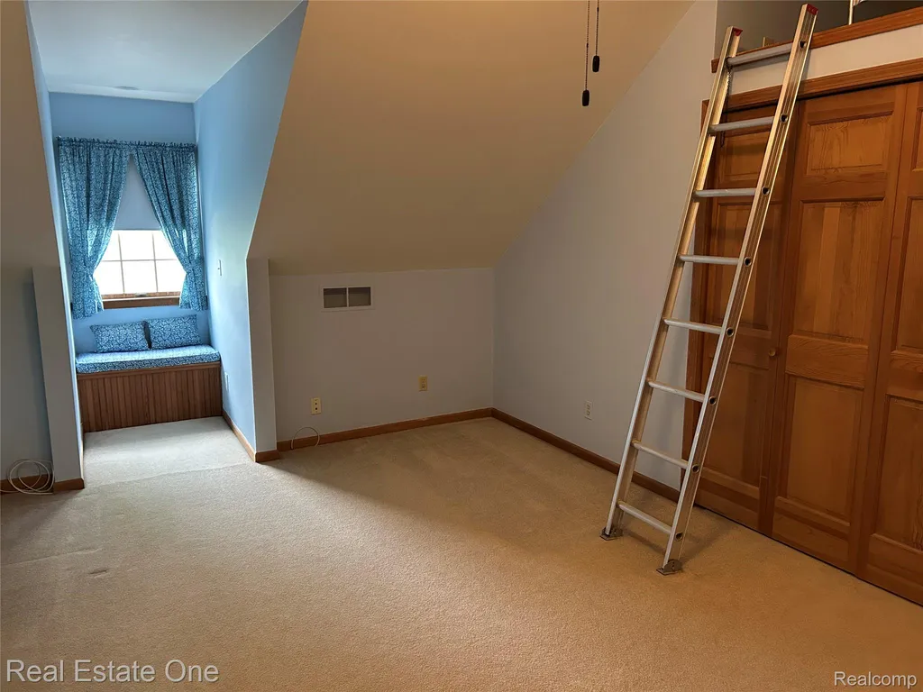 11030 Marshall Road Green Oak Township MI 48178