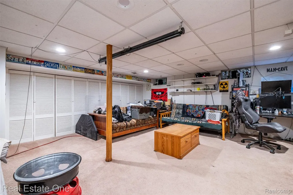 11030 Marshall Road Green Oak Township MI 48178