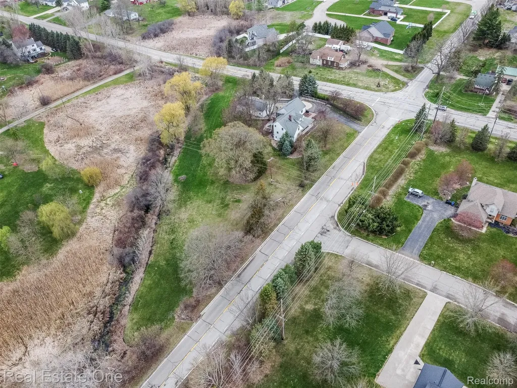 11030 Marshall Road Green Oak Township MI 48178