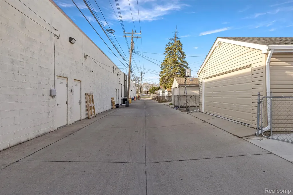 5838 Schaefer Road Dearborn City MI 48126