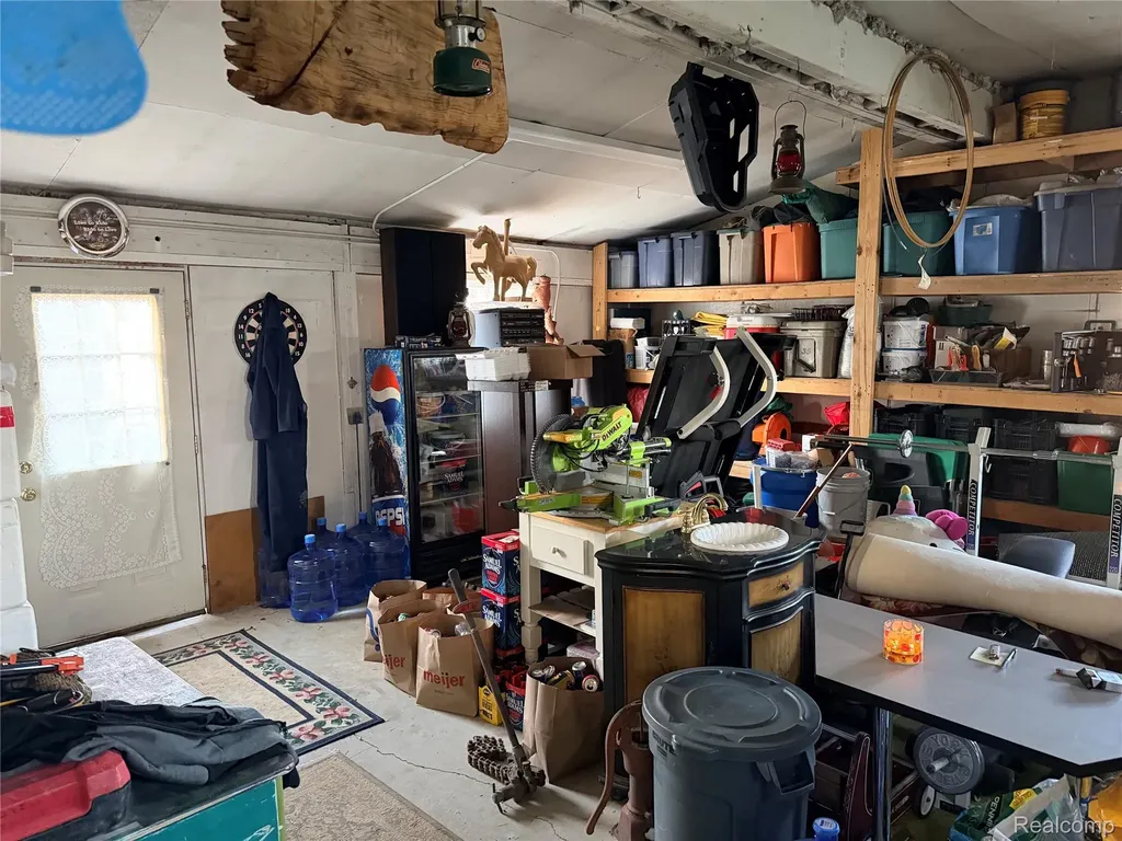 6038 Byron Road Cohoctah Township MI 48855