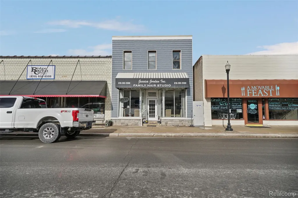 80847 Main Street Memphis City MI 48041