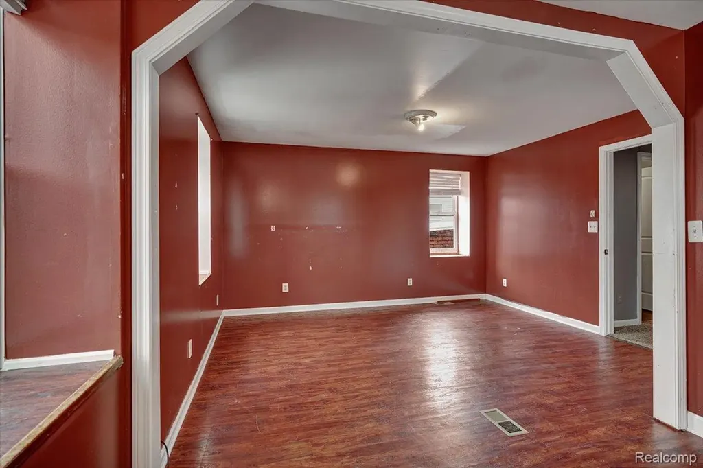 80847 Main Street Memphis City MI 48041