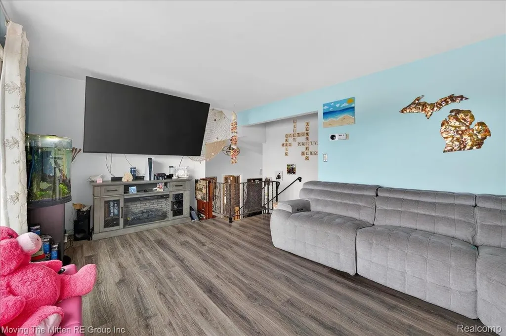 2965 Barkman Drive Waterford Charter Township MI 48329