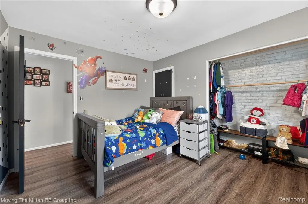 2965 Barkman Drive Waterford Charter Township MI 48329