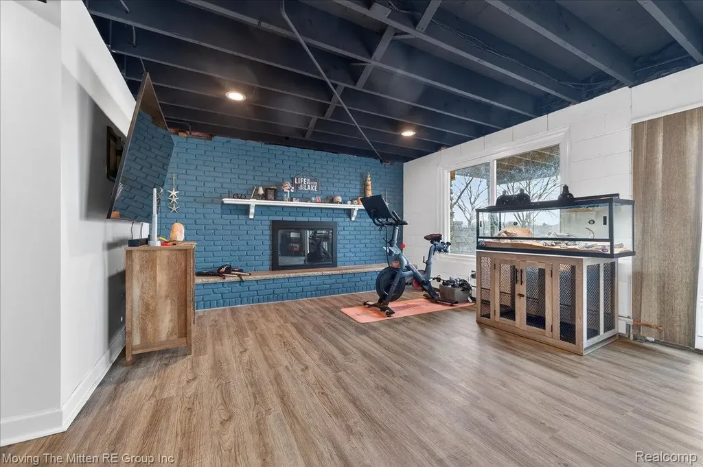 2965 Barkman Drive Waterford Charter Township MI 48329