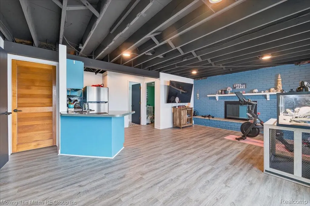 2965 Barkman Drive Waterford Charter Township MI 48329