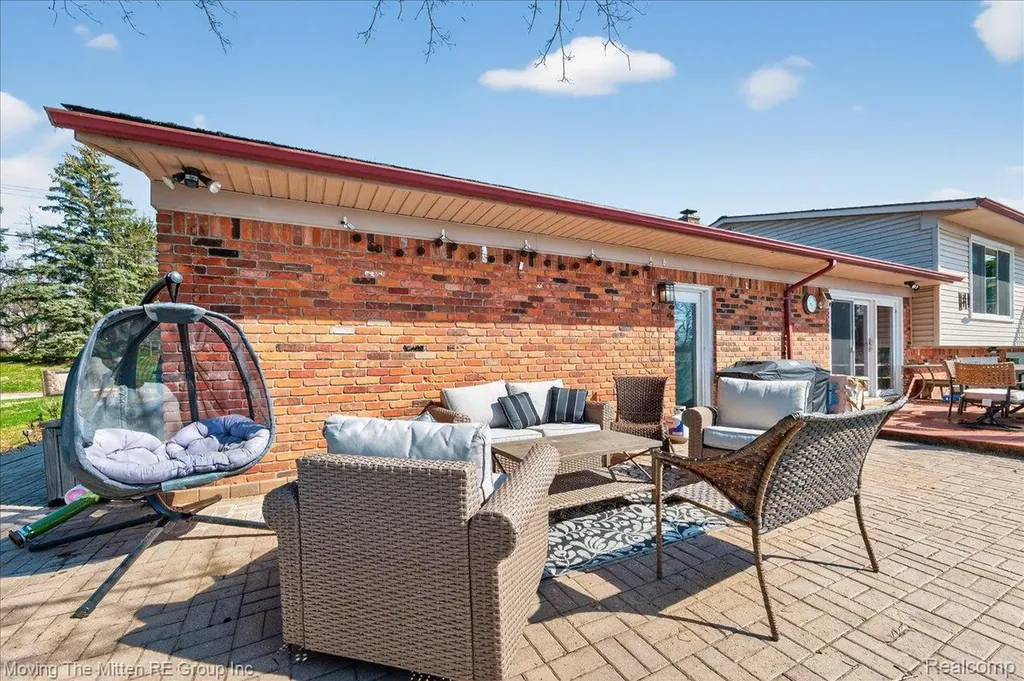 2965 Barkman Drive Waterford Charter Township MI 48329
