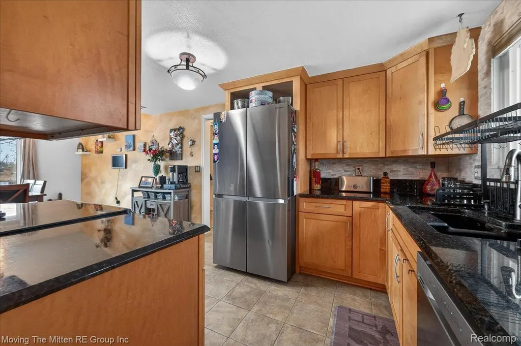 2965 Barkman Drive Waterford Charter Township MI 48329