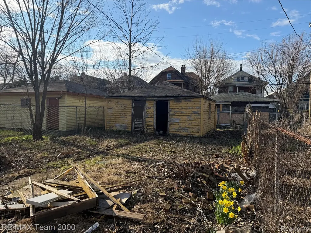 4300 Larchmont Street Detroit City MI 48204