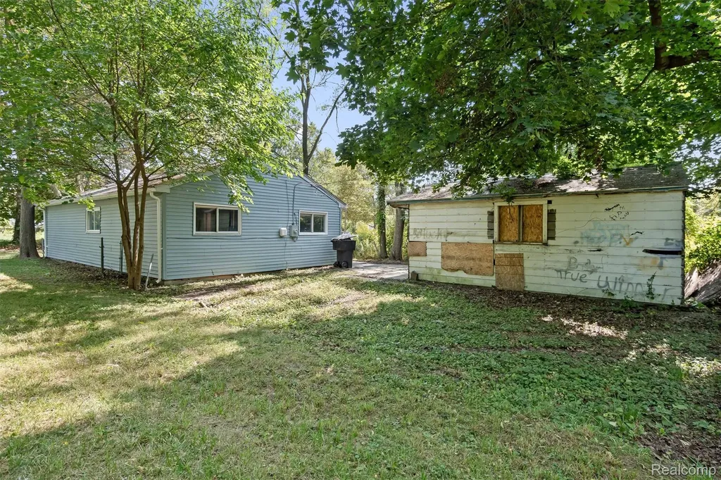 14561 Stout Street Detroit City MI 48223