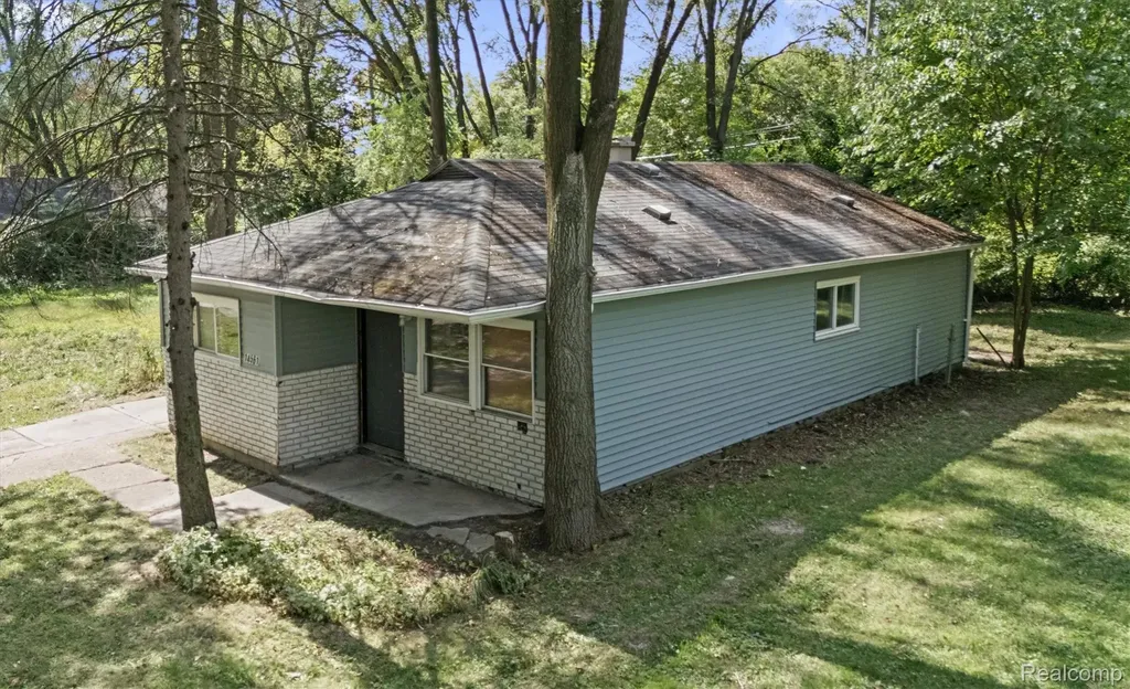 14561 Stout Street Detroit City MI 48223