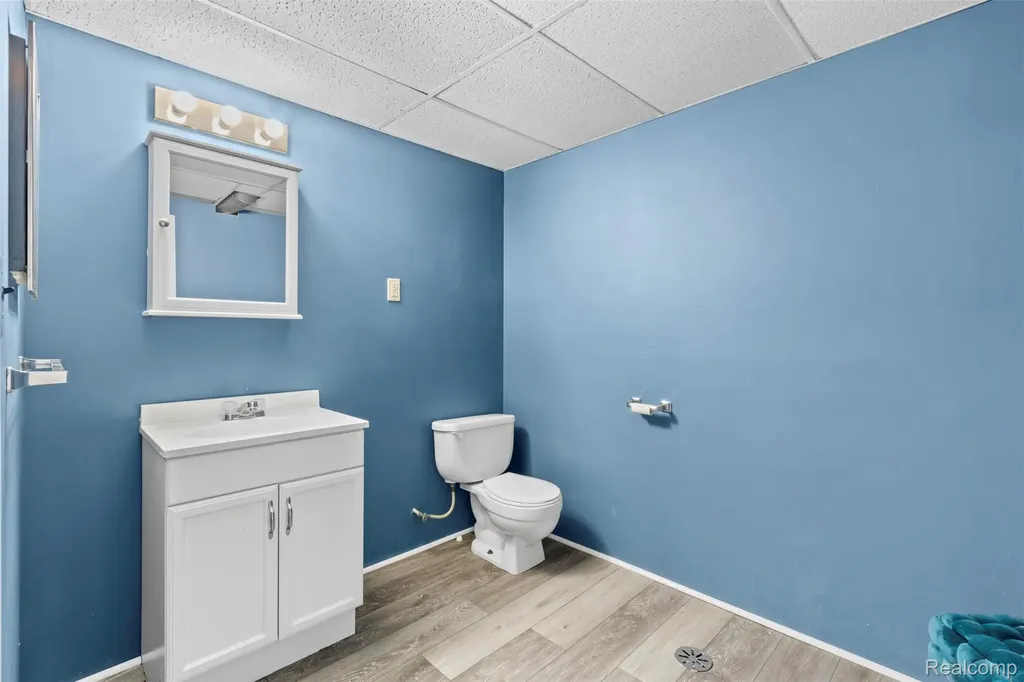 3195 Green Oaks Drive West Bloomfield Charter Township MI 48324