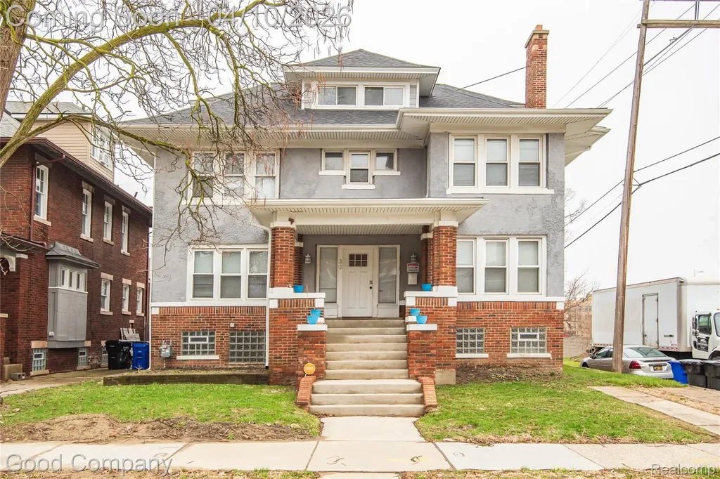 30 Lawrence Street Detroit City MI 48202