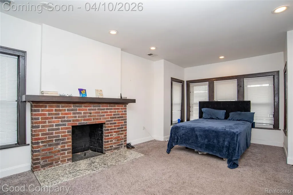 30 Lawrence Street Detroit City MI 48202