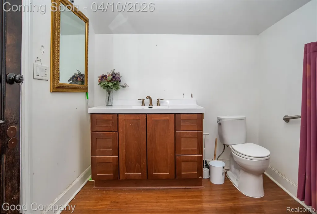 30 Lawrence Street Detroit City MI 48202