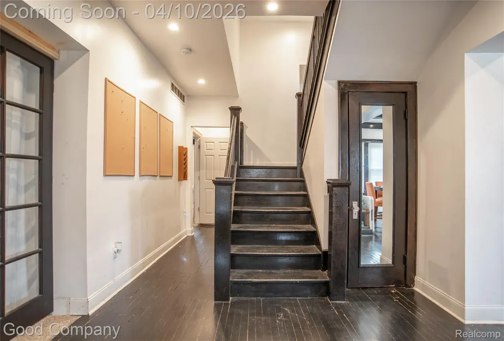 30 Lawrence Street Detroit City MI 48202