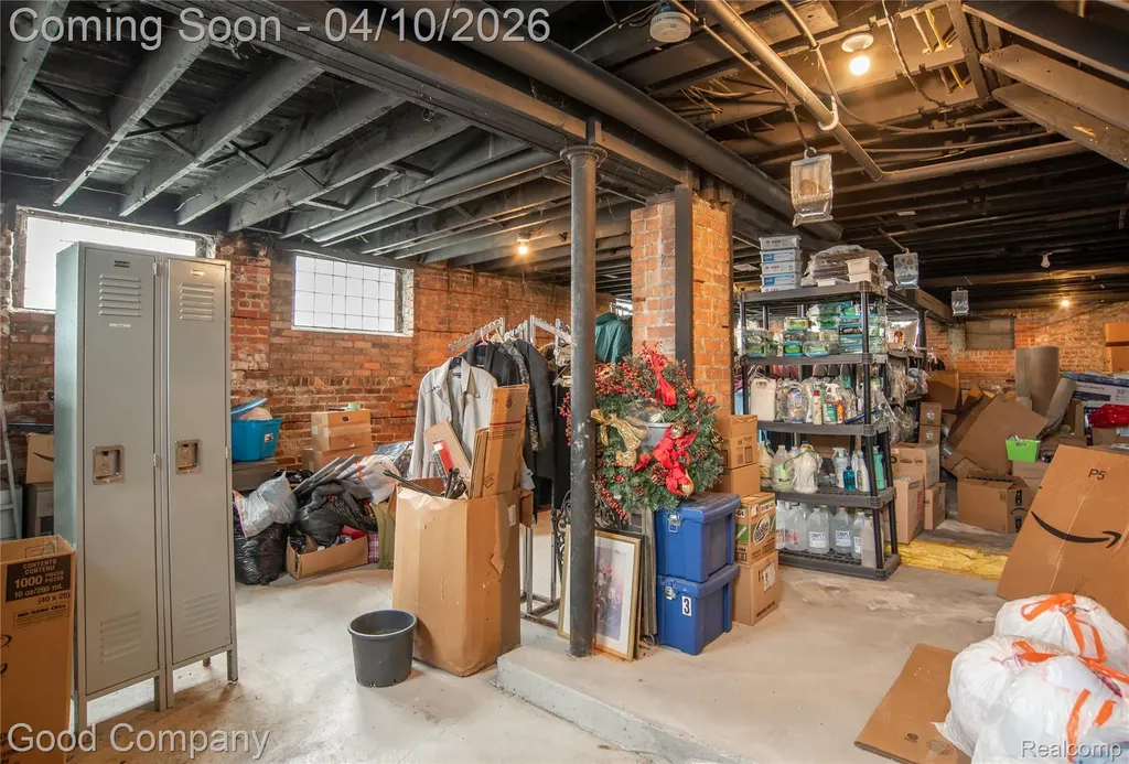 30 Lawrence Street Detroit City MI 48202
