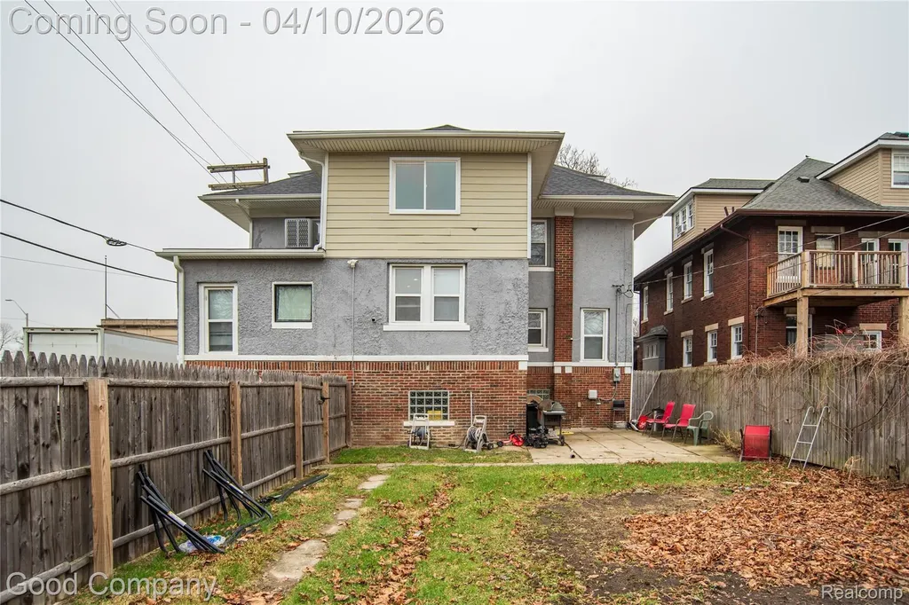 30 Lawrence Street Detroit City MI 48202