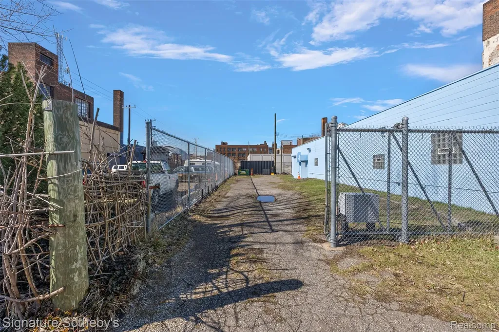 6543 Hastings Street Detroit City MI 48211